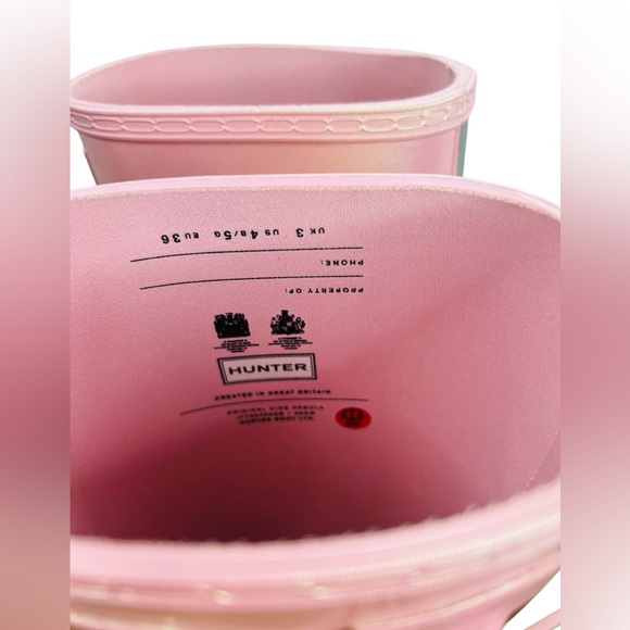 Hunter Glossy Pink Boots size 4B/5G - Picture 6 of 7